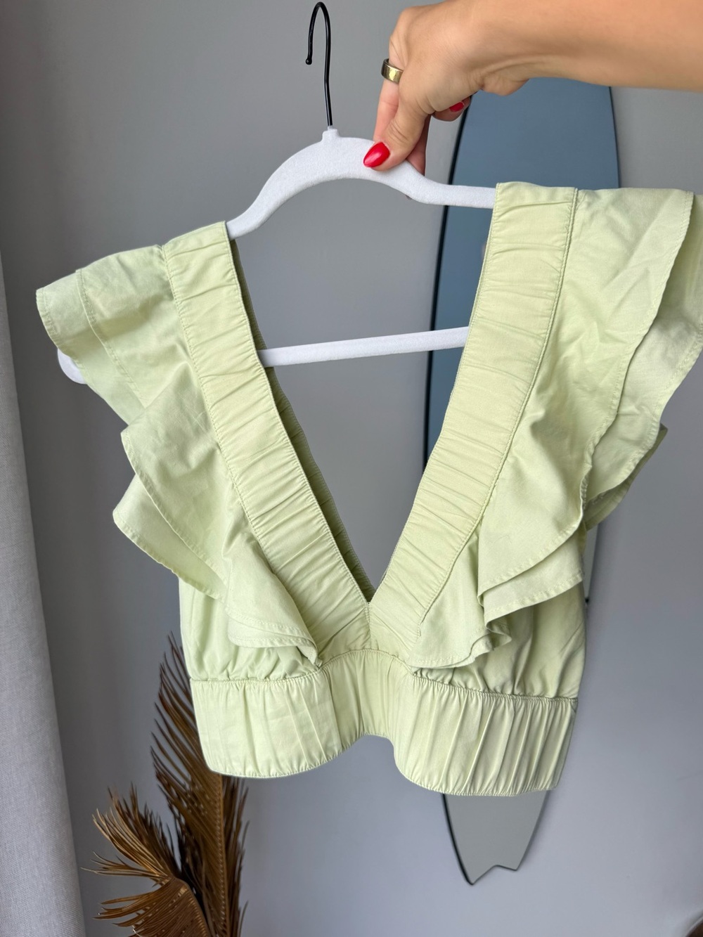 ABERCROMBIE & FITCH Light Green Ruffle Statement Sleeve Crop Top | Size Small